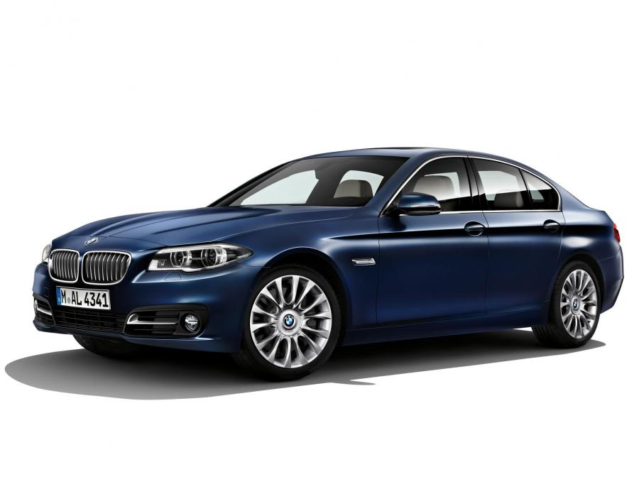  BMW 535d Sedan Individual 2013 года  (фото 1 из 1)